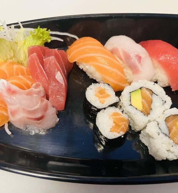 SUSHI SASHIMI 634